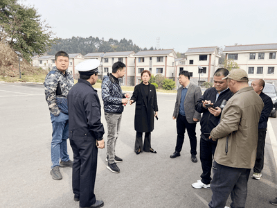 【區縣動态】市中區棉竹鎮人大代表在行動，助推公交車直達江岸花村