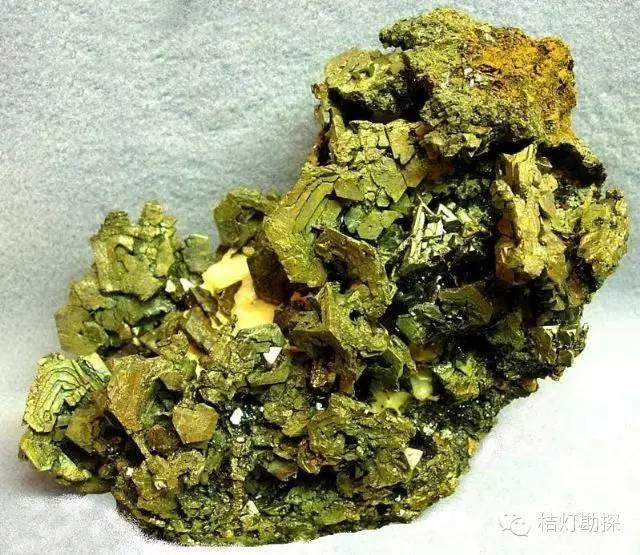 各种矿床的经典找矿标志